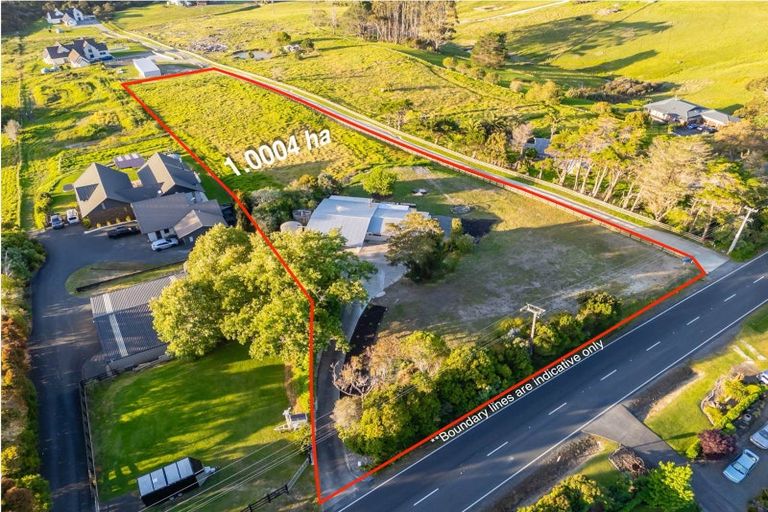 Photo of property in 87 Spur Road, Stillwater, Silverdale, 0993