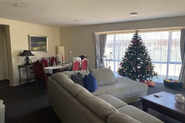 Photo of property in 6 Magnolia Lane, St Albans, Christchurch, 8052