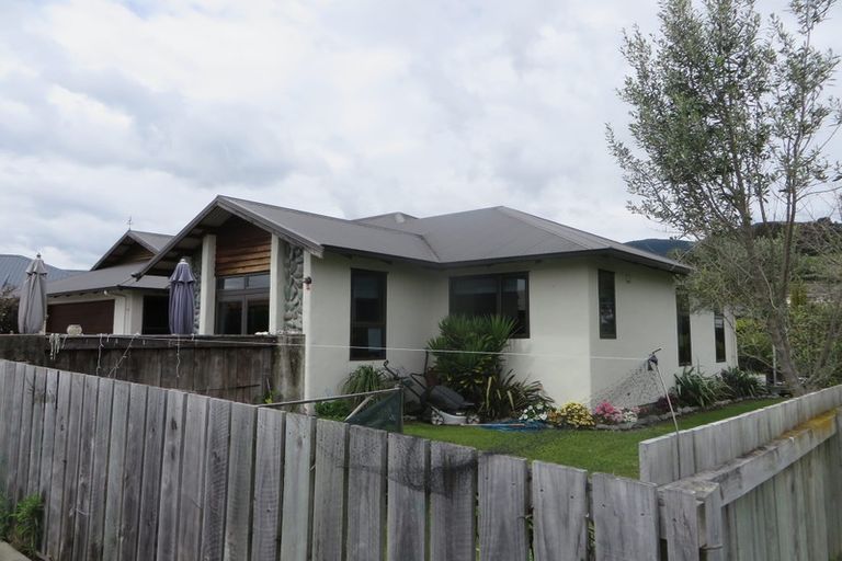 Photo of property in 4 Ken Wadsworth Way, Stoke, Nelson, 7011