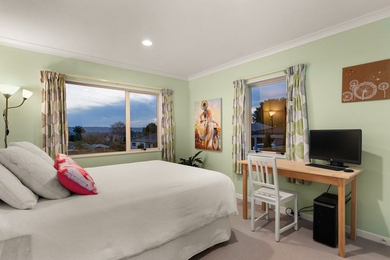 Photo of property in 25 Tuscany Place, Ohauiti, Tauranga, 3112
