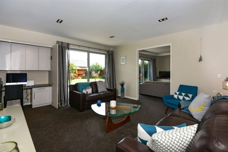 Photo of property in 12 Coachmans Road, Prebbleton, 7604