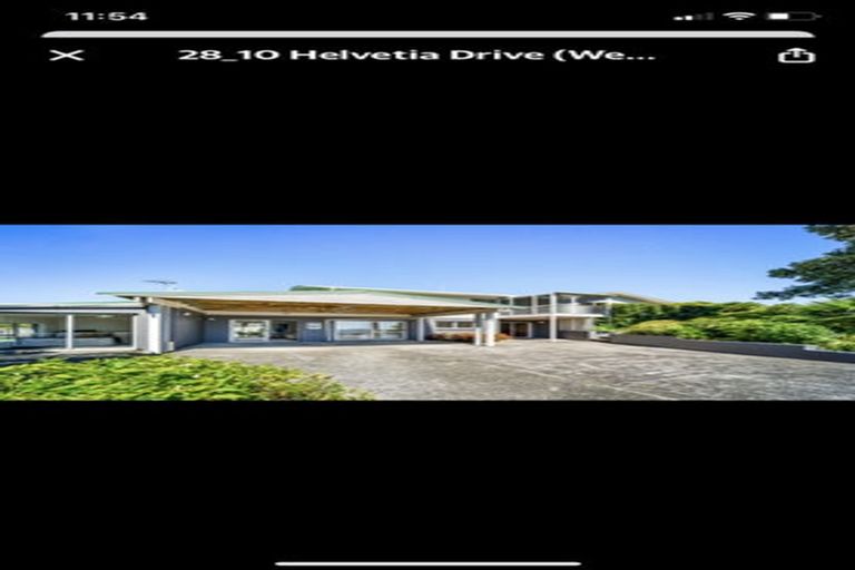 Photo of property in 10 Helvetia Drive, Browns Bay, Auckland, 0630