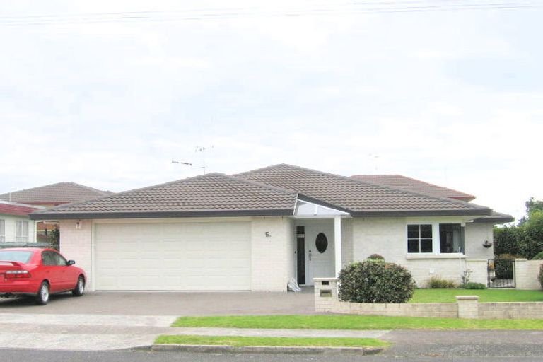 Photo of property in 5 Mcdowell Street, Mount Maunganui, 3116