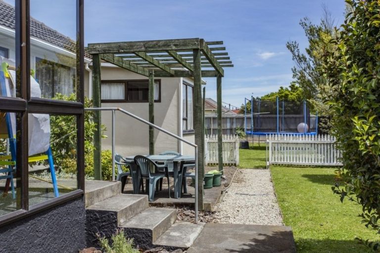 Photo of property in 65 Good Street, Rangiora, 7400