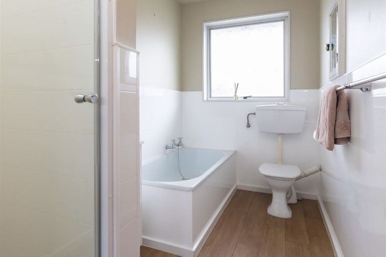 Photo of property in 1/7 Dover Street, St Albans, Christchurch, 8014