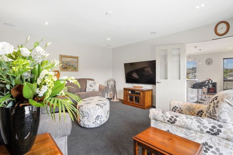 Photo of property in 22 Merrilees Place, Linwood, Christchurch, 8062