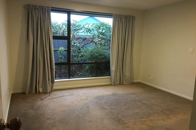 Photo of property in 6 Topaz Place, Bishopdale, Christchurch, 8053