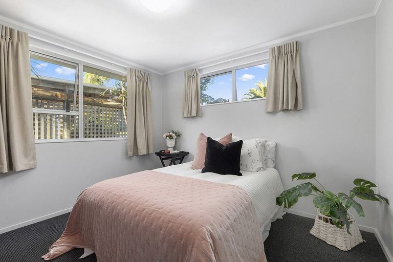 Photo of property in 22 Carvel Lane, Whitby, Porirua, 5024