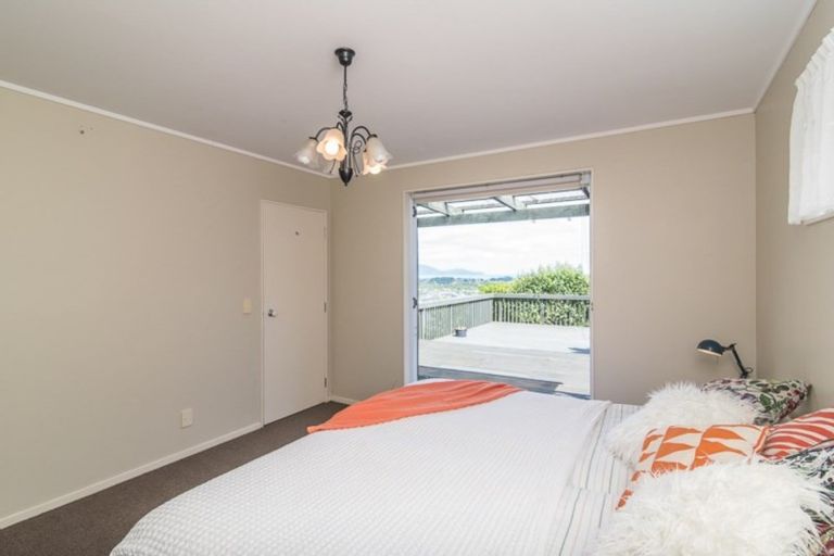 Photo of property in 63 Kotare Street, Waikanae, 5036