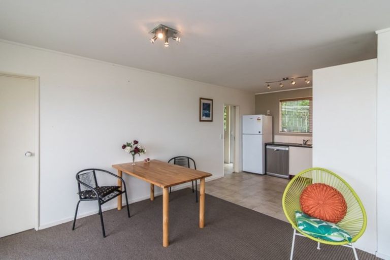 Photo of property in 63 Kotare Street, Waikanae, 5036