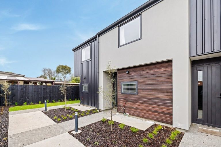 Photo of property in 5/89 Champion Street, Edgeware, Christchurch, 8013