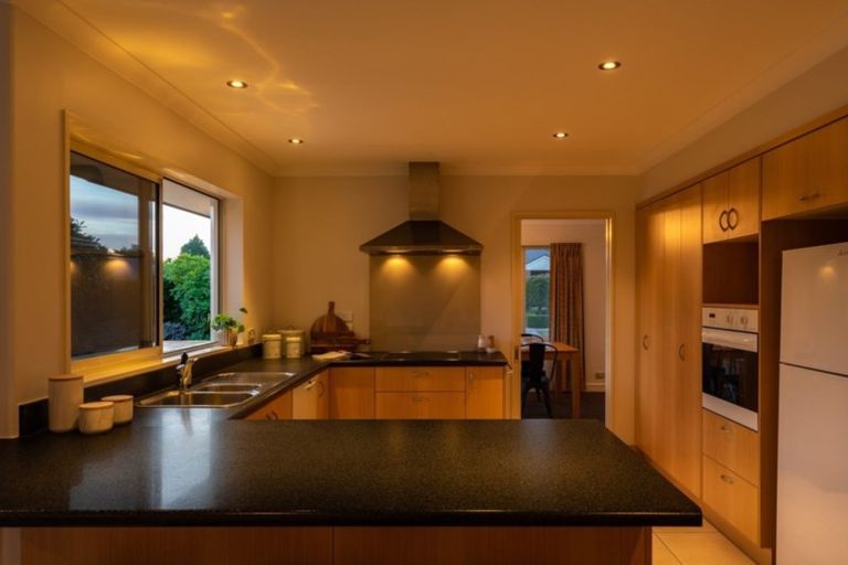 Photo of property in 12 Richard Seddon Drive, Northwood, Christchurch, 8051