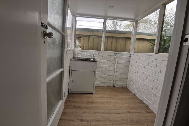 Photo of property in 1/3 Salisbury Road, Birkdale, Auckland, 0626