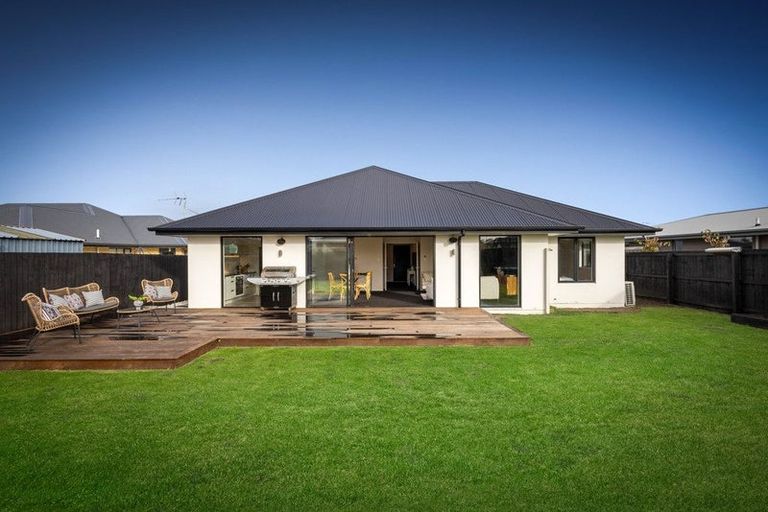 Photo of property in 38 Andesite Drive, Rolleston, 7614