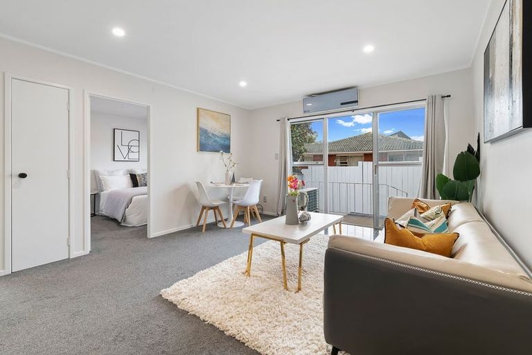Photo of property in 1/11 Udall Place, Bucklands Beach, Auckland, 2014