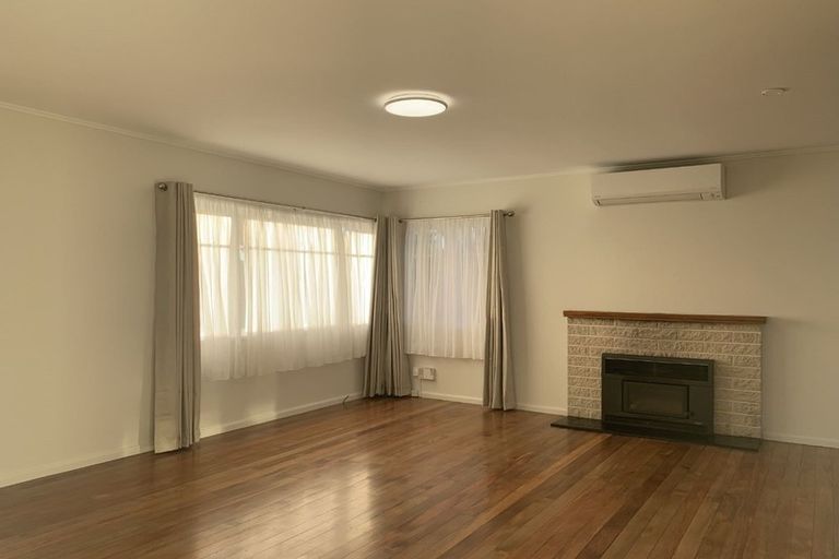 Photo of property in 10 Murphy Road, Taradale, Napier, 4112