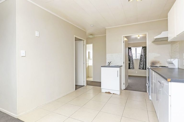 Photo of property in 1/34 Rata Street, New Lynn, Auckland, 0600