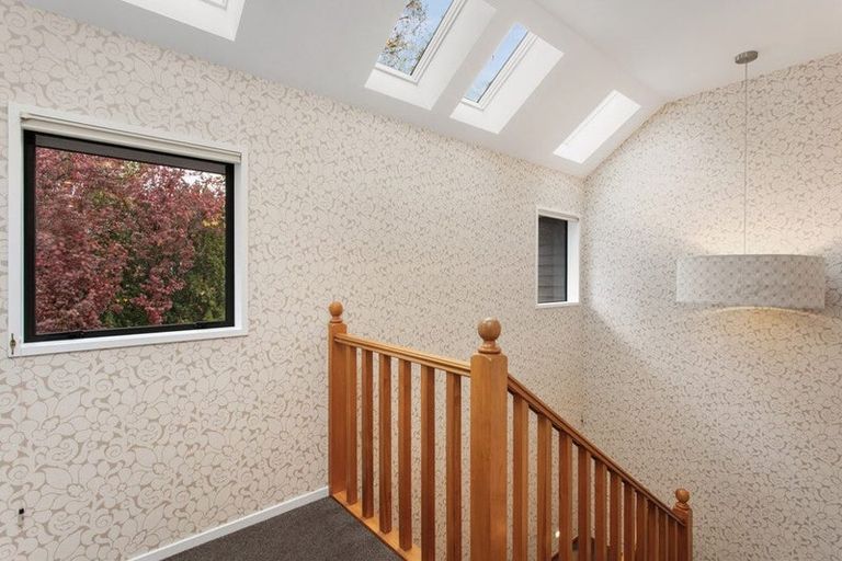 Photo of property in 7 Glandovey Road, Fendalton, Christchurch, 8052