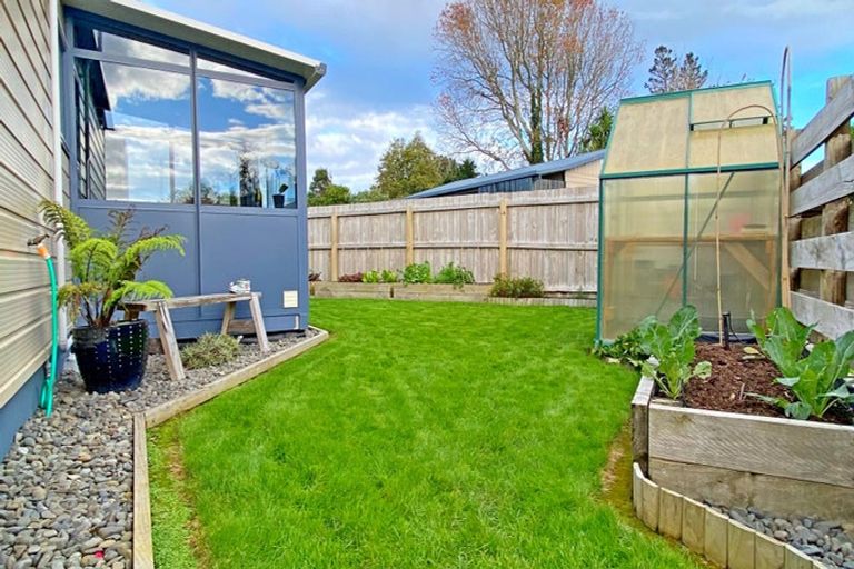 Photo of property in 71 Hamilton Drive, Waiuku, 2123