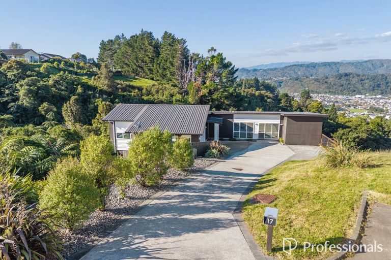Photo of property in 17 Lindis Lane, Kelson, Lower Hutt, 5010