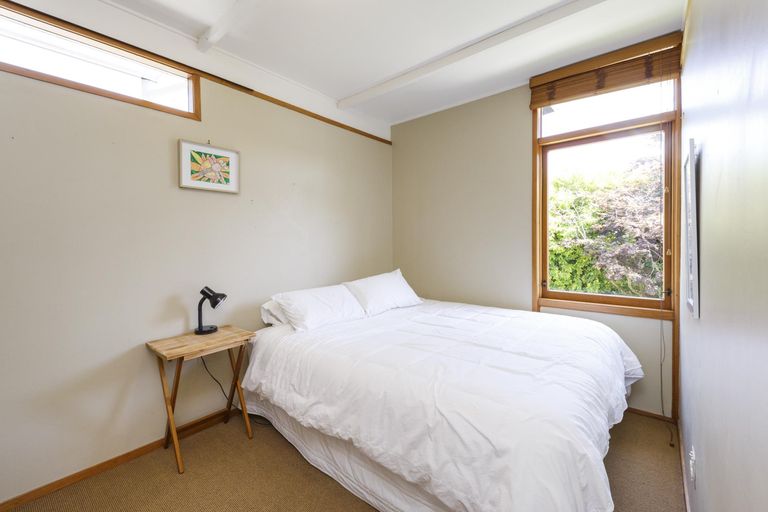 Photo of property in 23 Surrey Crescent, Hokowhitu, Palmerston North, 4410