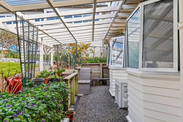 Photo of property in 1/6 Mount Pleasant Avenue, Beachville, Nelson, 7010