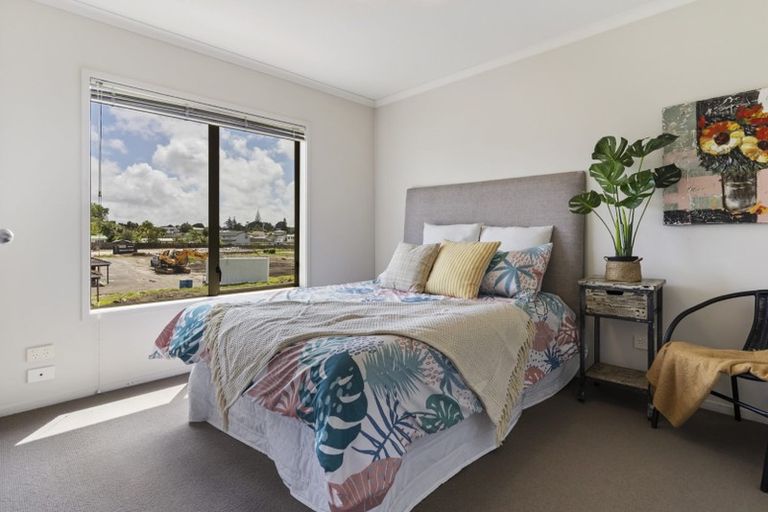 Photo of property in St Claire Village, 175/172 Mcleod Road, Te Atatu South, Auckland, 0610
