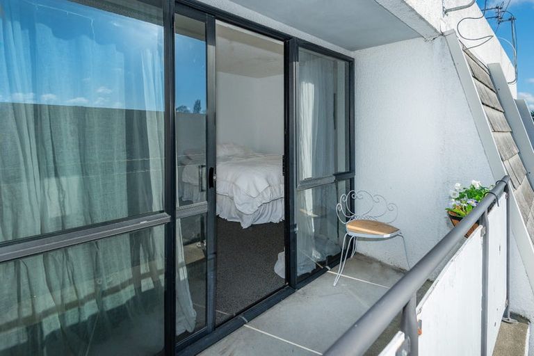 Photo of property in 2/88 Antigua Street, Addington, Christchurch, 8024