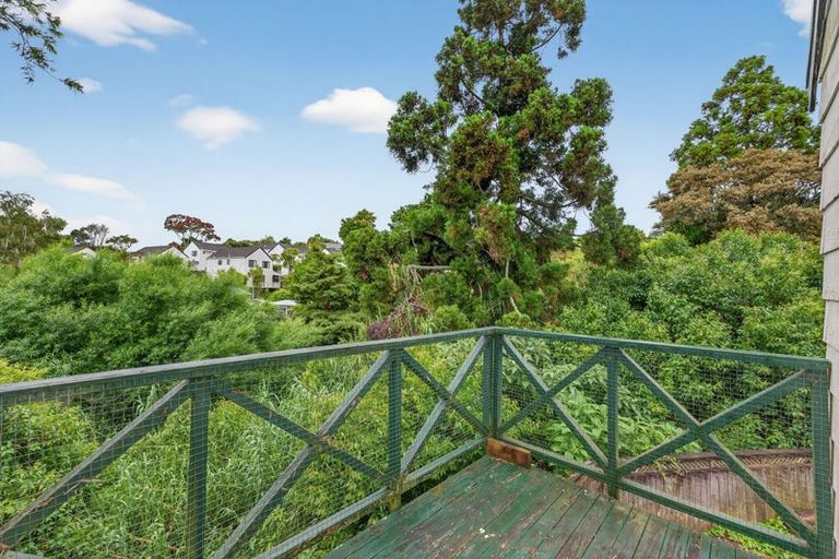 Photo of property in 23/24 Beswick Place, Birkdale, Auckland, 0626