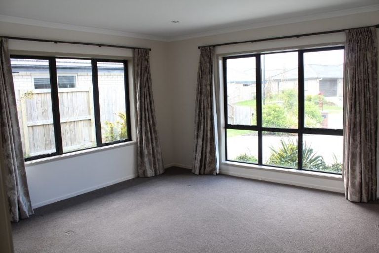 Photo of property in 7 Trauzer Place, Flagstaff, Hamilton, 3210