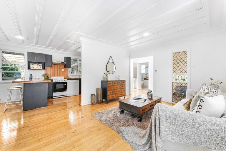 Photo of property in 146 Pooks Road, Swanson, Auckland, 0612