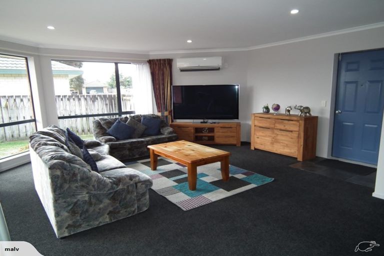 Photo of property in 34 Farnborough Drive, Nawton, Hamilton, 3200