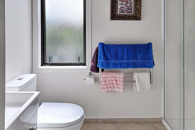 Photo of property in 19 Glen Evans Crescent, Fairfield, Lower Hutt, 5011