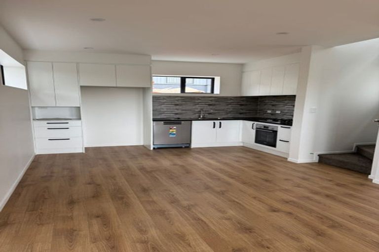 Photo of property in 1d Zion Road, Birkenhead, Auckland, 0626