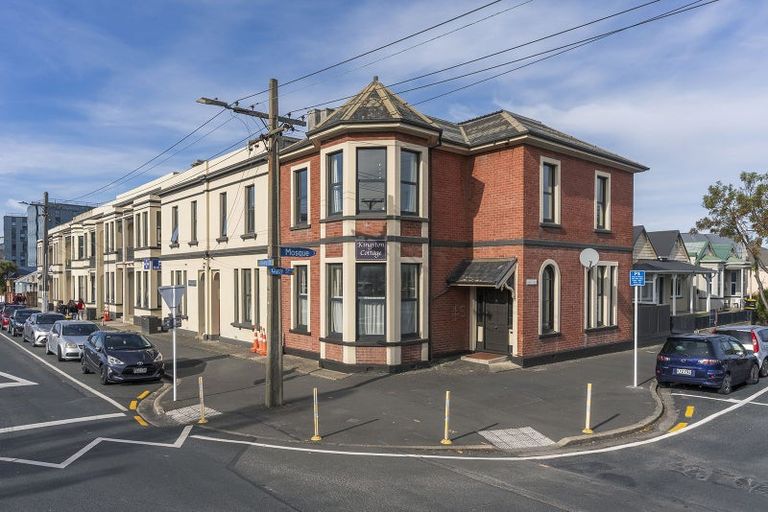 Photo of property in 45 Clyde Street, North Dunedin, Dunedin, 9016