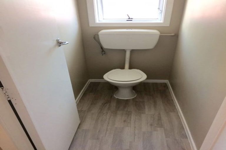 Photo of property in 6u1 Snead Place, Hamilton East, Hamilton, 3216