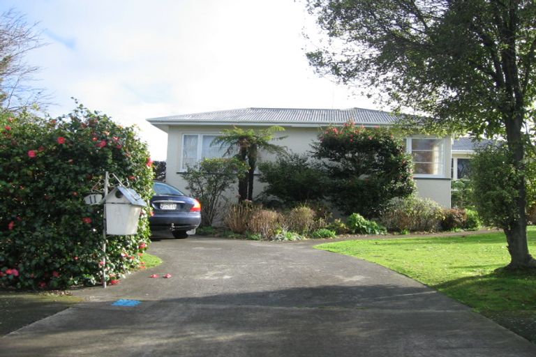 Photo of property in 11 Kipling Street, Roslyn, Palmerston North, 4414