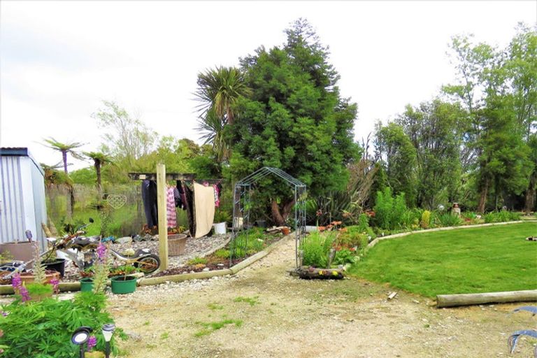 Photo of property in 3 Hawes Street, Waimangaroa, Westport, 7891