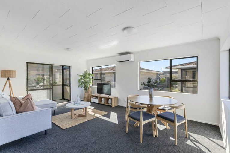 Photo of property in 13 Tukapa Street, Westown, New Plymouth, 4310