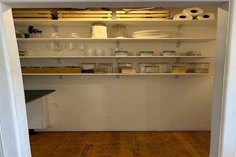 Photo of property in 1/11 Tristram Avenue, Forrest Hill, Auckland, 0620