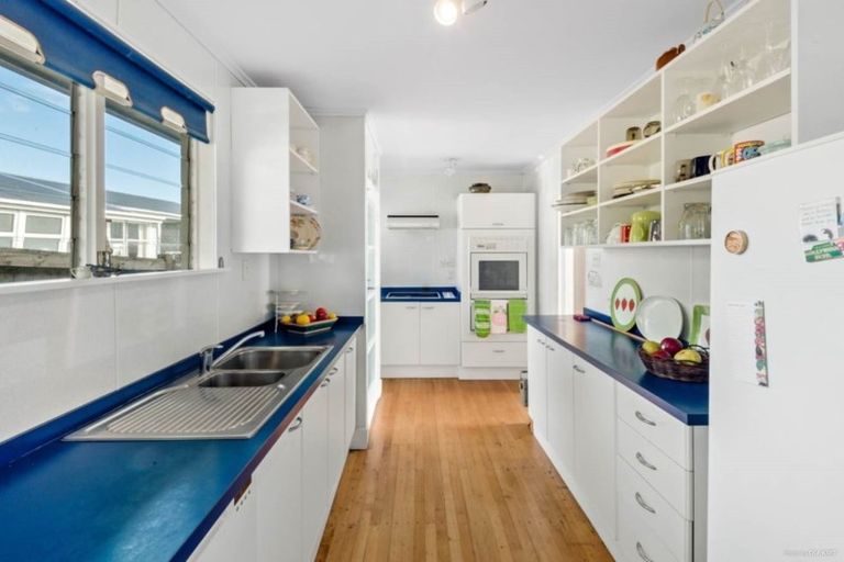 Photo of property in 286a Rangatira Road, Beach Haven, Auckland, 0626
