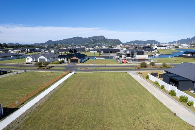 Photo of property in 36 Maturiki Drive, One Tree Point, 0118