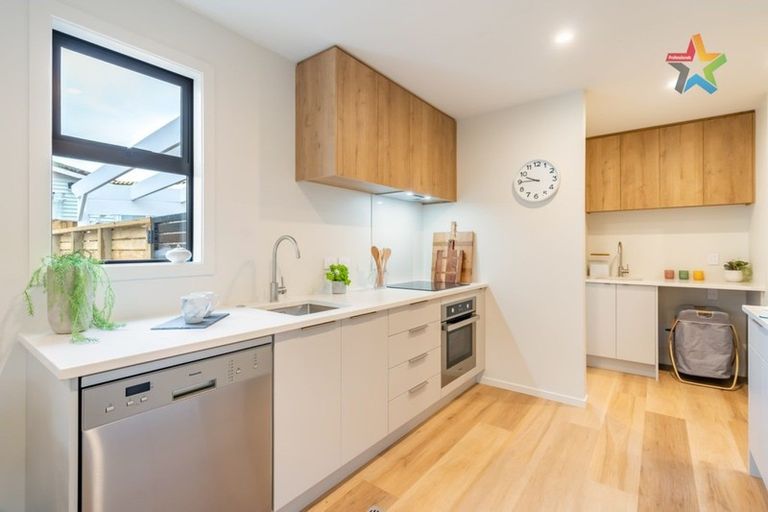 Photo of property in 1/489 Riverside Drive, Fairfield, Lower Hutt, 5011