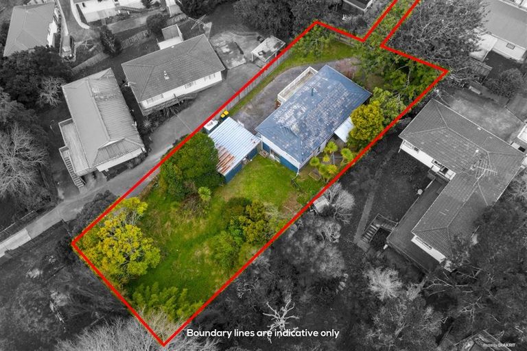 Photo of property in 28 Malmo Place, Massey, Auckland, 0614