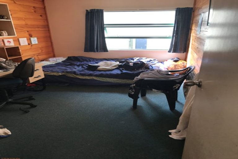 Photo of property in Te Awhina Apartments, 29/22u Sussex Street, Mount Cook, Wellington, 6021