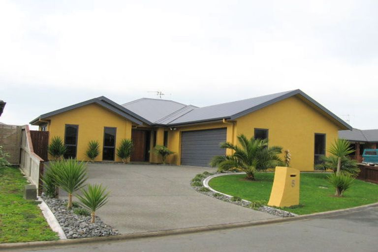 Photo of property in 5 Henley Court, Huntington, Hamilton, 3210