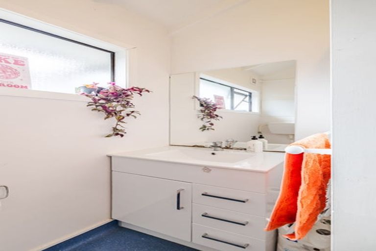 Photo of property in 9 Clyde Street, North Dunedin, Dunedin, 9016