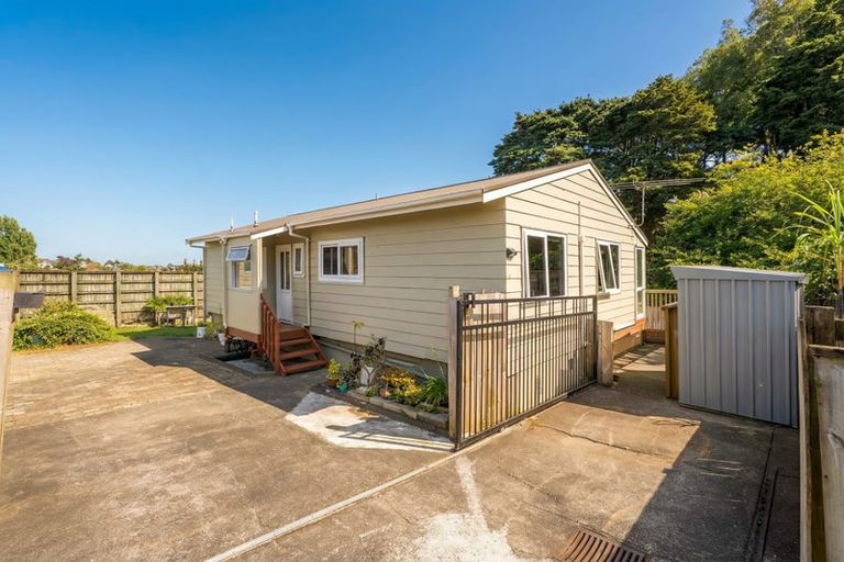 Photo of property in 5/17a Idesia Place, Totara Heights, Auckland, 2105