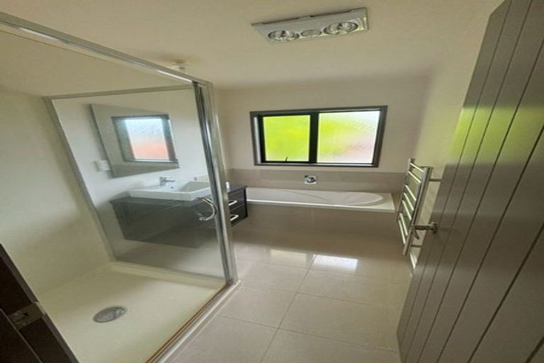 Photo of property in 56a Isabella Drive, Pukekohe, 2120