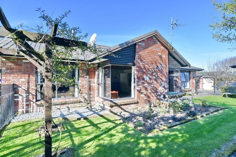 Photo of property in 58 Kowhai Avenue, Rangiora, 7400